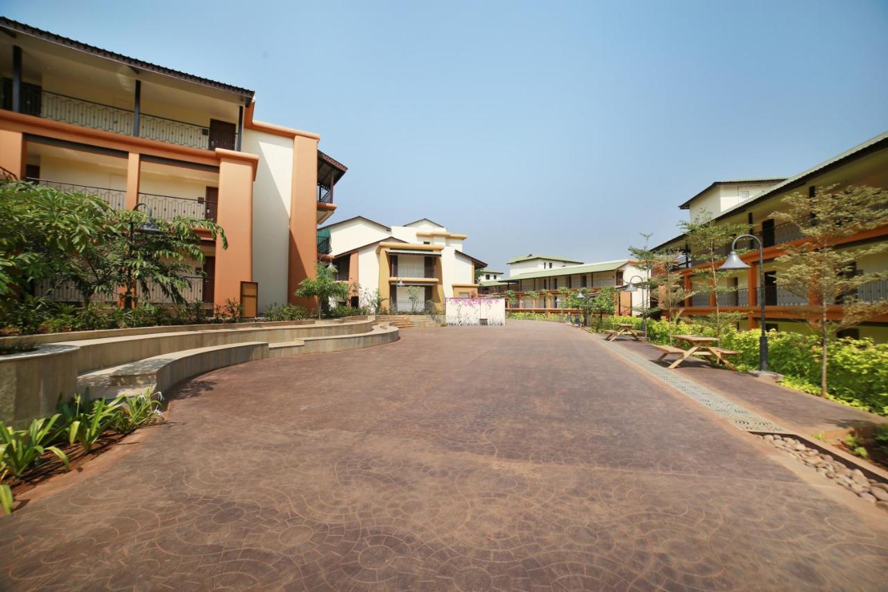 Hotel Club Mahindra Assonora Extérieur photo