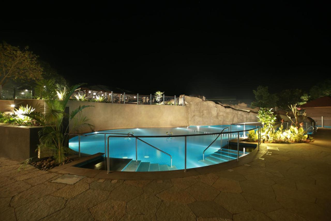 Hotel Club Mahindra Assonora Extérieur photo