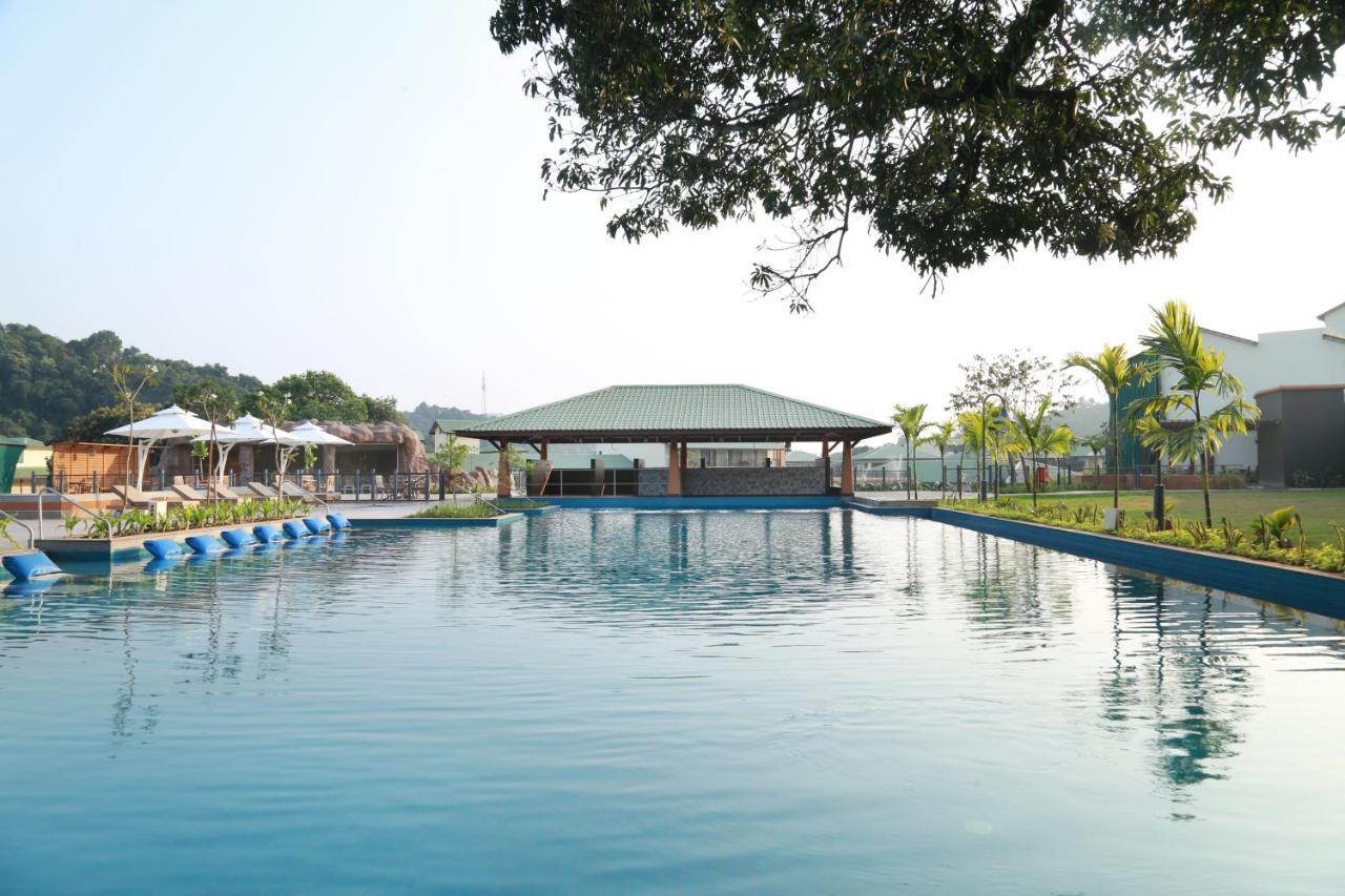 Hotel Club Mahindra Assonora Extérieur photo